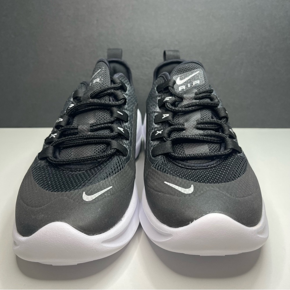 Nike Air Max Axis Premium Black Metallic Dark Grey Women’s Size 9 - Picture 2 of 9